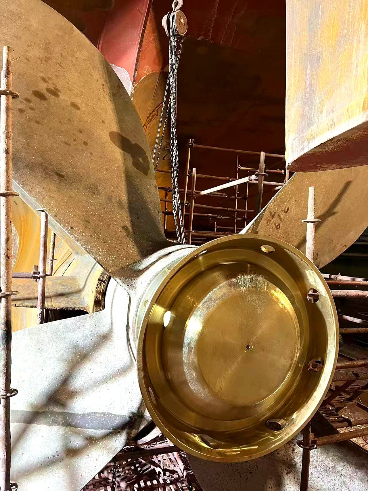 Eco Boss Cap installed on the propeller hub in drydock